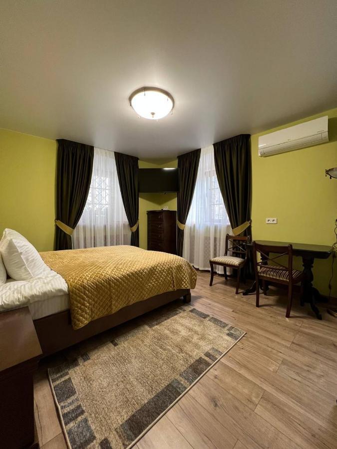 Hotel Spadok Kam'janec'-Podil's'kyj Esterno foto