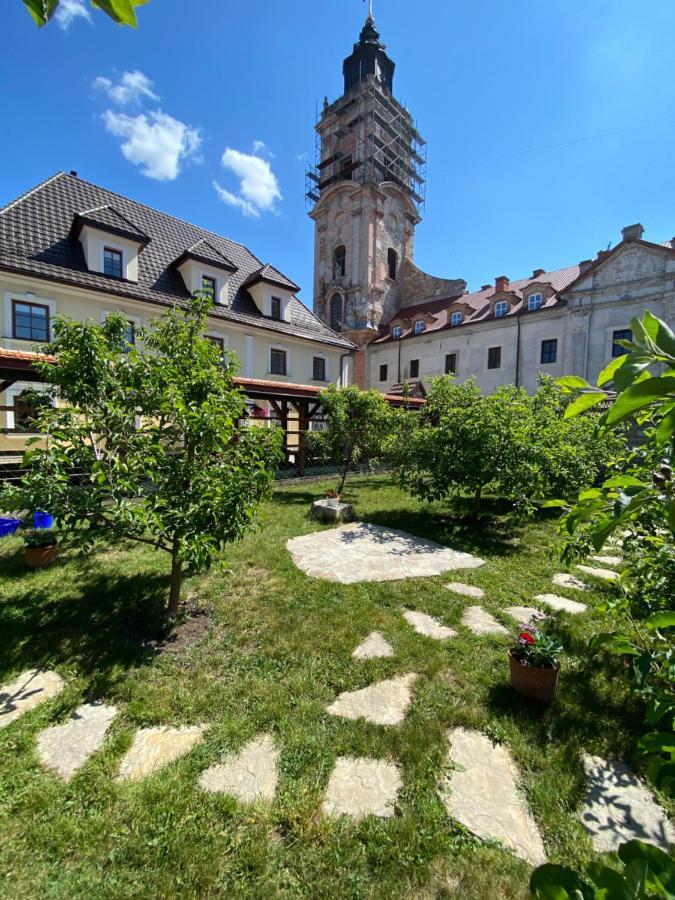 Hotel Spadok Kam'janec'-Podil's'kyj Esterno foto